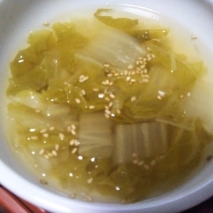 白菜とエノキ、コーンのあっさり塩スープ
